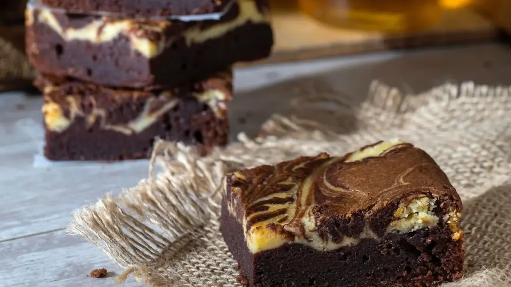 Chokolade-brownie med flødeost